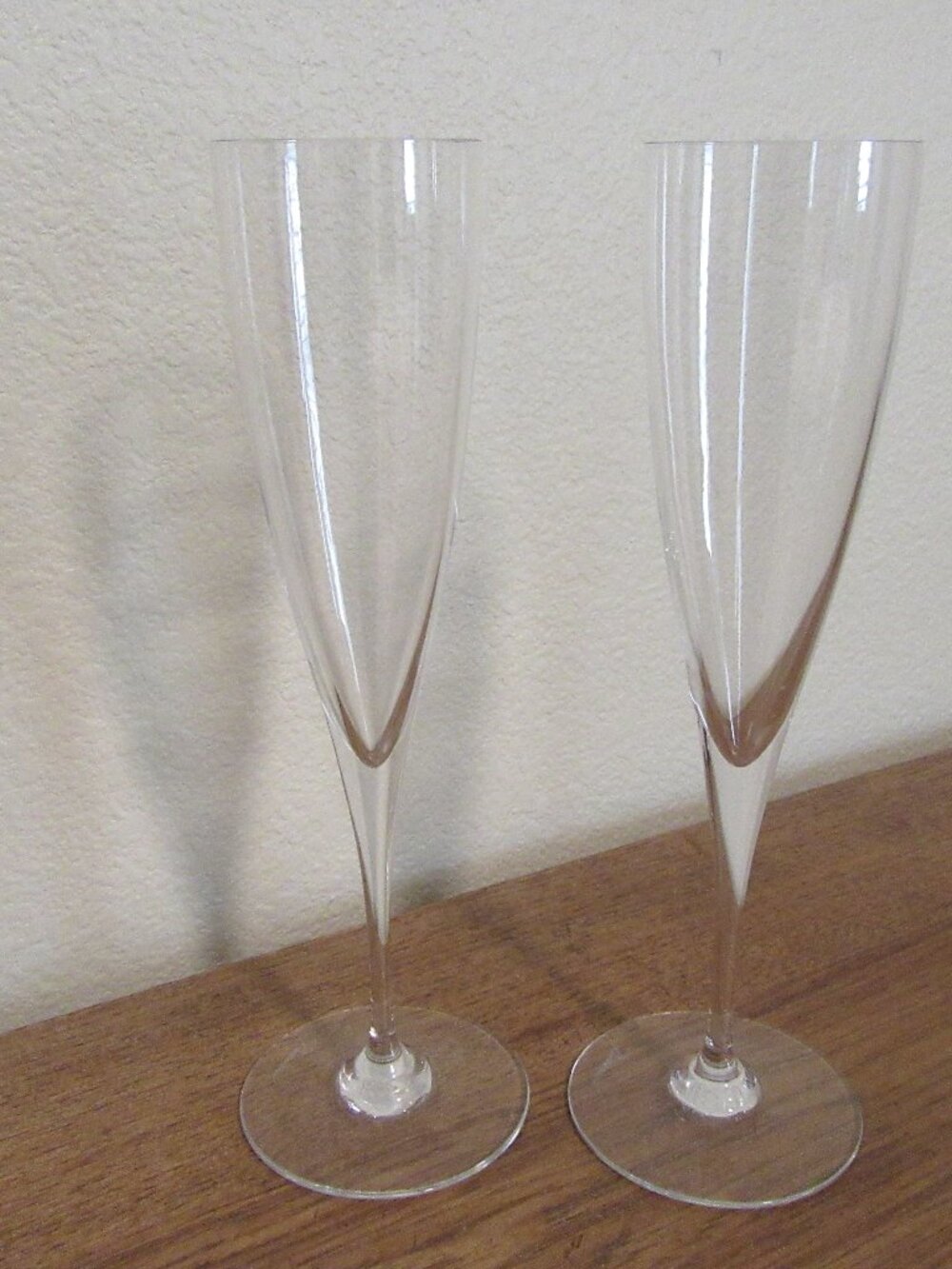 SET 2 BACCARAT CRYSTAL FRANCE CHAMPAGNE FLUTES GLASSES BEAUTIFUL